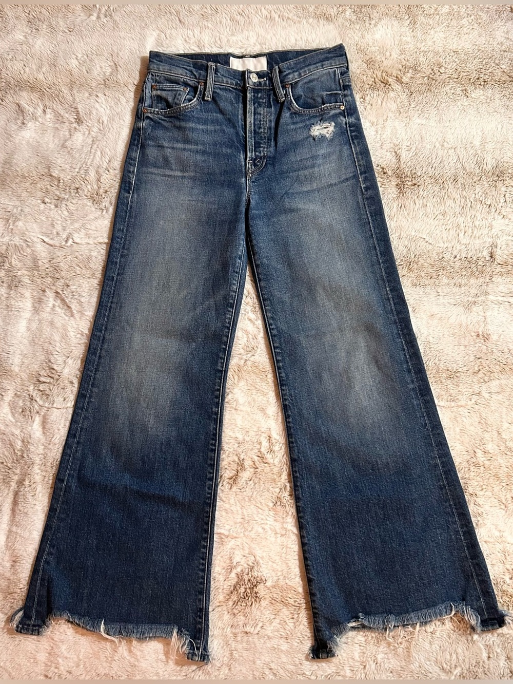 MOTHER Denim The Tomcat Roller Chew Jeans in The Sweetest Treat fits like 28